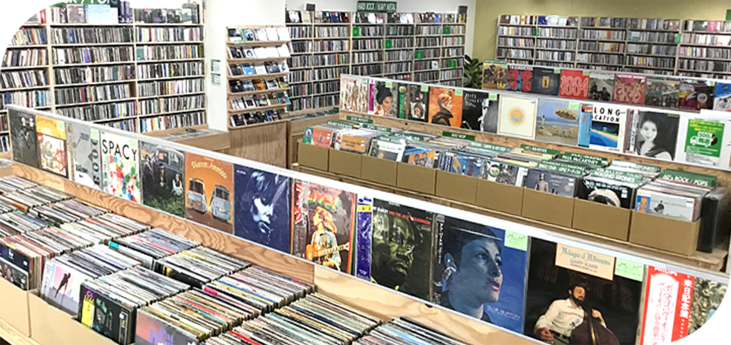 ミュージックファースト店内