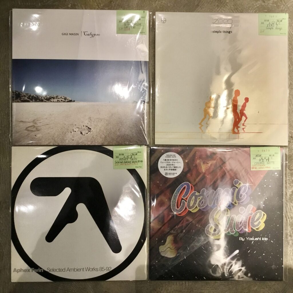 AphexTwinや川崎燎など、いろんなジャンルのレコードが沢山入荷しました!