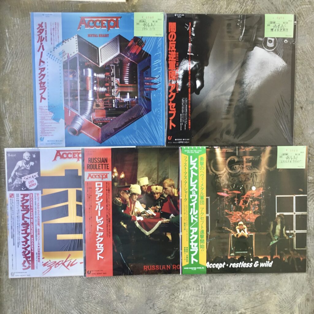 アクセプトのLPが5枚入荷致しました!