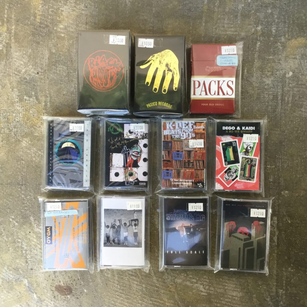 HIPHOP/MIXTAPEを中心に好内容のカセットが30本入荷しました。