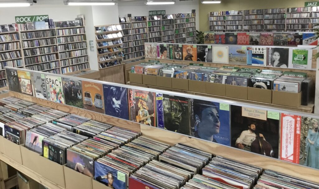 レコード処分より“買取”でお得に現金化！捨てる前にご相談ください