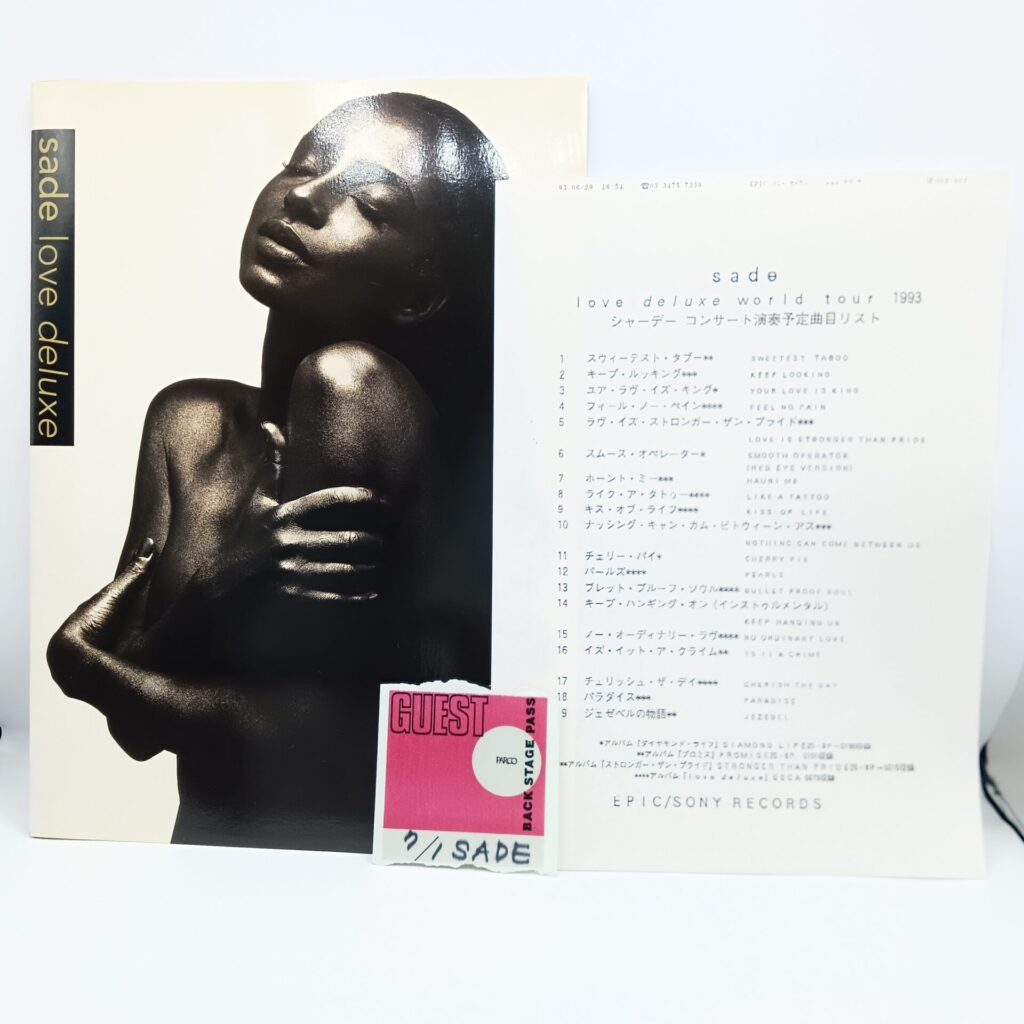 【書籍】sade / love deluxe world tour 1993 パンフレット 曲目リスト/ステージパス付