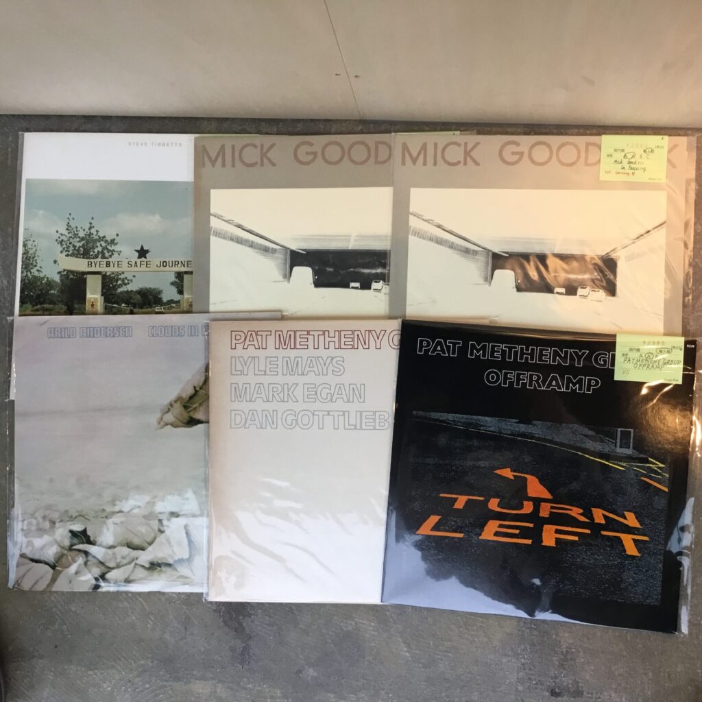 【特集コーナー新入荷】 ECM特集更新情: ギタリストのリーダー作を追加しました。