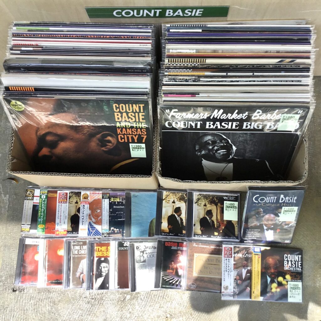 【店員のひとくちメモ】 カウント・ベイシーのレコードとCD、あります。